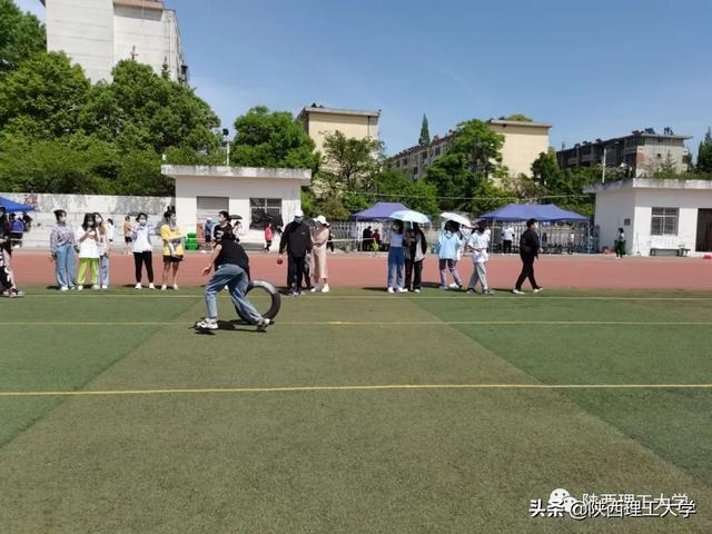 学校运动会音乐入场进行曲叫什么（校园运动会音乐入场进行曲）