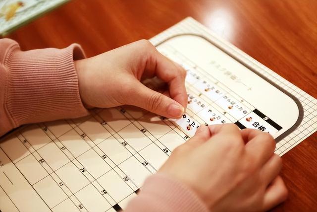 出勤率计算公式Excel（出勤率计算公式六年级）
