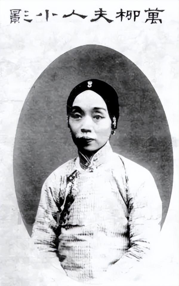秋瑾的故事英雄事迹50字（秋瑾的故事英雄事迹演讲500字）