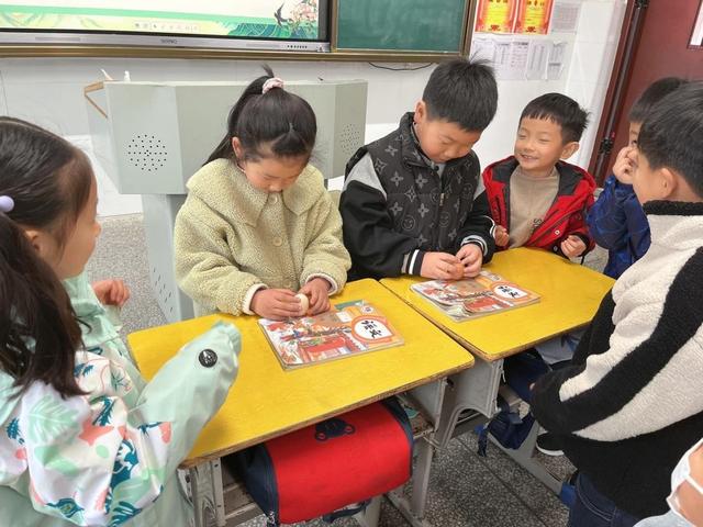 立夏手抄报简单又漂亮一等奖（立夏手抄报简单又漂亮三年级）
