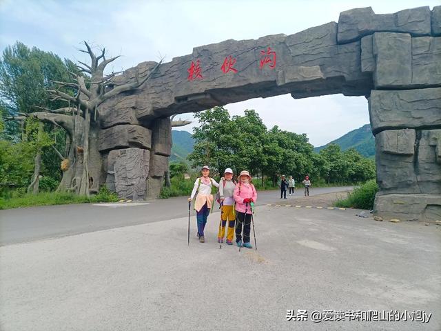 拐弯处的回头四年级参考答案（拐弯处的回头爸爸是一个怎样的人）