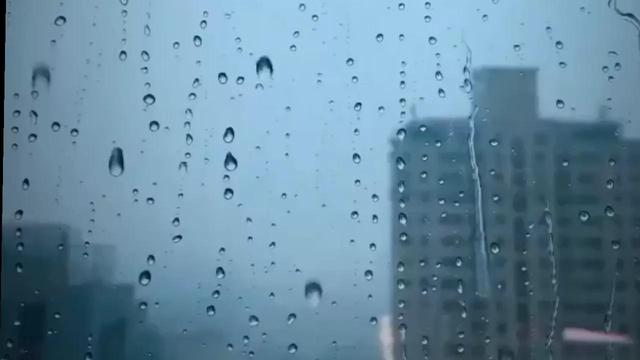 写狂风暴雨的日记300字，关于下雨的日记300字